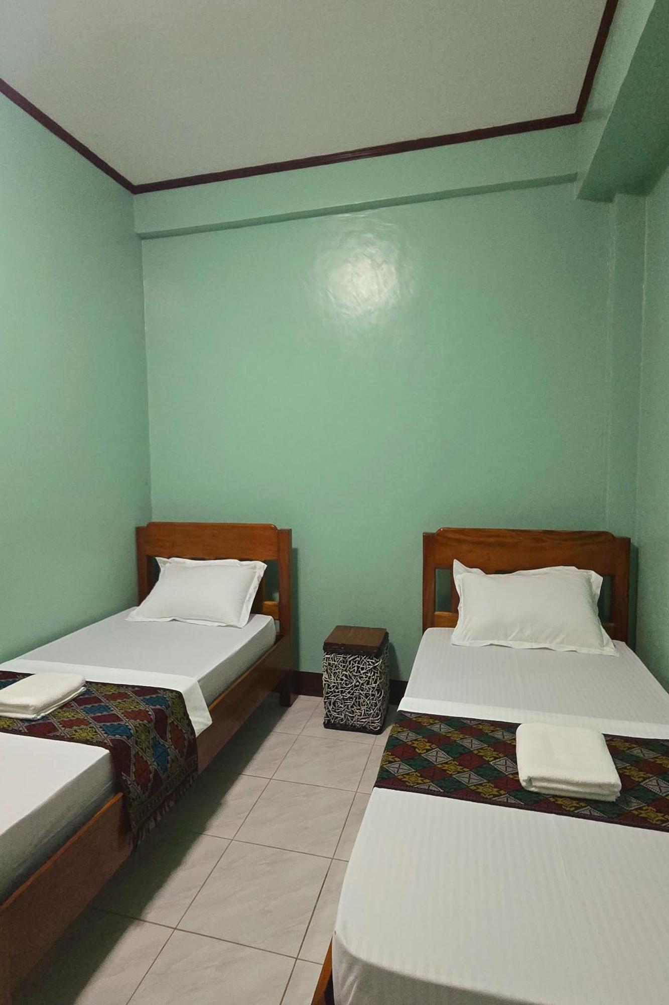 Nober Pension House City Center Puerto Princesa Eksteriør bilde