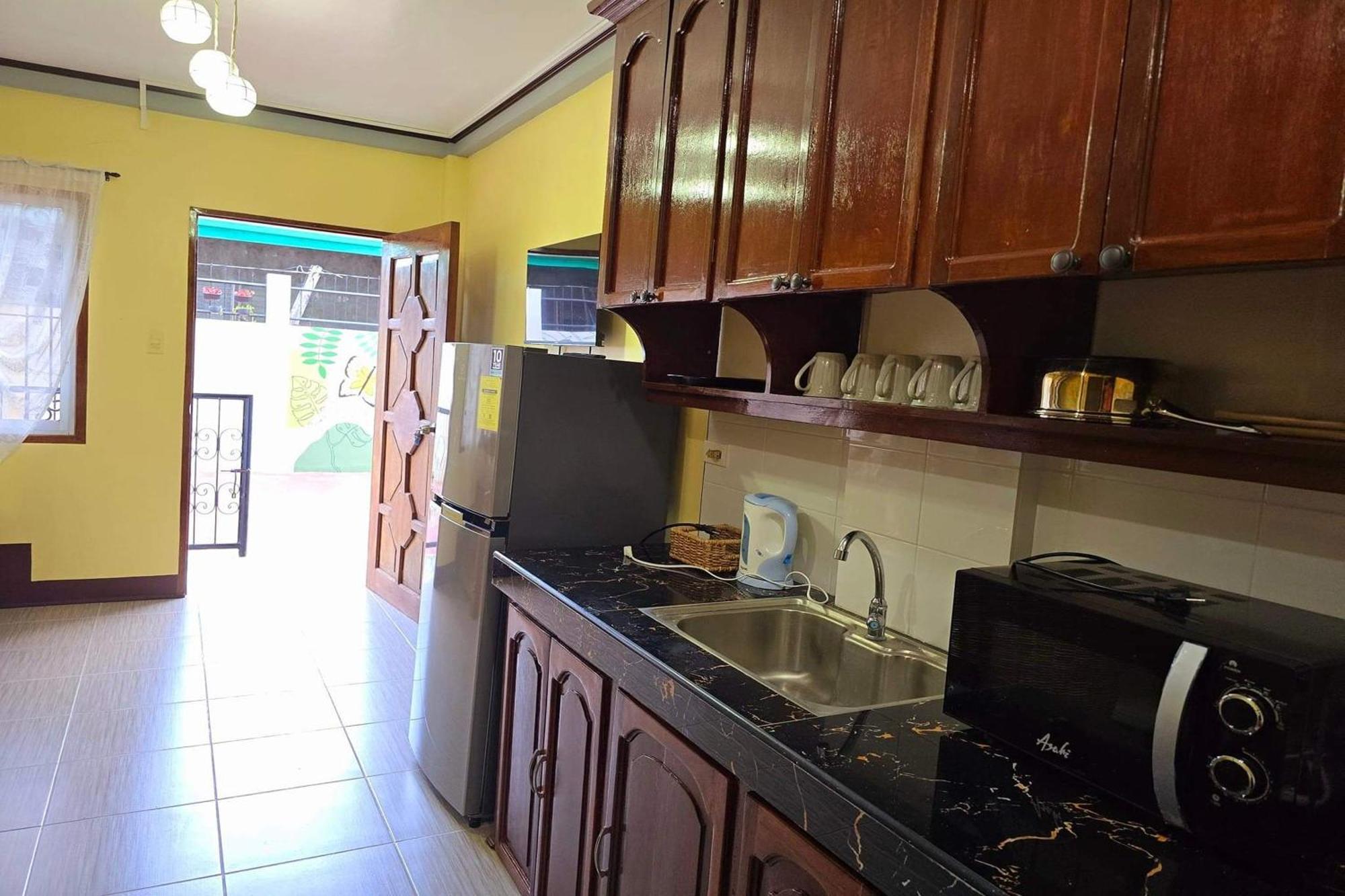 Nober Pension House City Center Puerto Princesa Eksteriør bilde