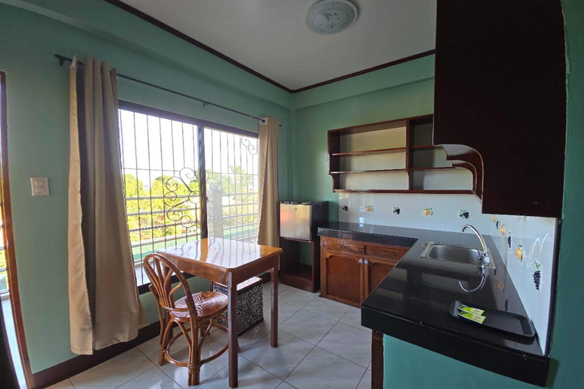 Nober Pension House City Center Puerto Princesa Eksteriør bilde