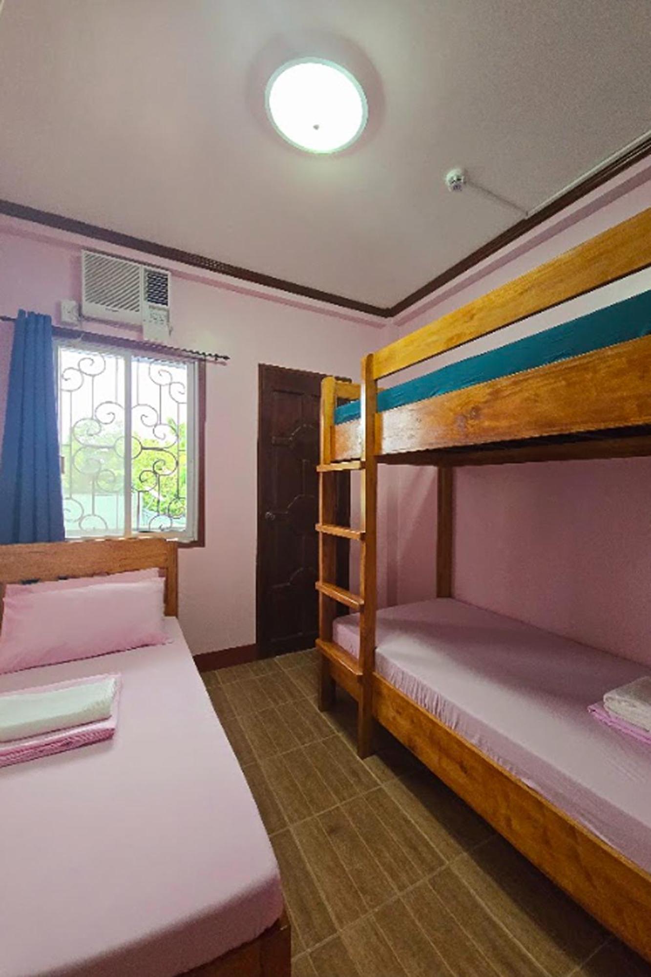 Nober Pension House City Center Puerto Princesa Eksteriør bilde